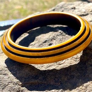 Vintage Dvf Bakelite bracelet